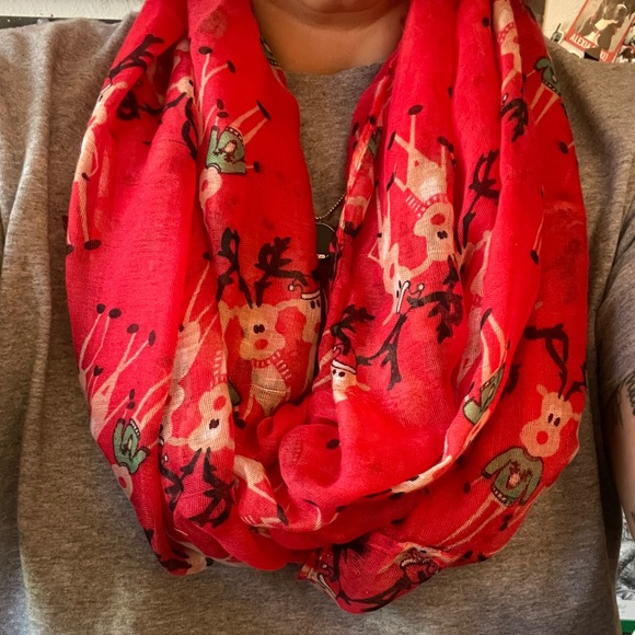 David and Young Accessories - Red Reindeer Infinity Scarf